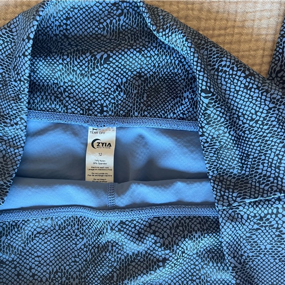Zyia Sea Krait Deluxe Hi-rise Legging 28" Blue Snake Reptile Print 12 L - Picture 6 of 7